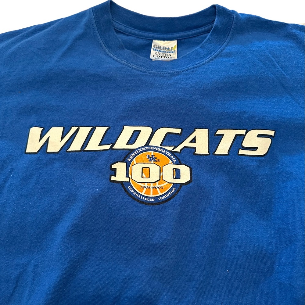 Vintage UK Basketball Tshirt.